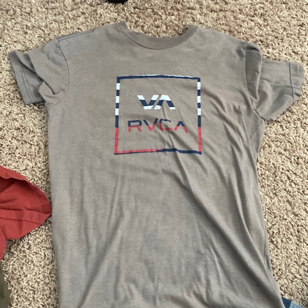 RVCA tee